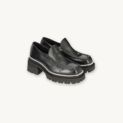 Store Loafers With Thick Notched Soles Women Loafers
