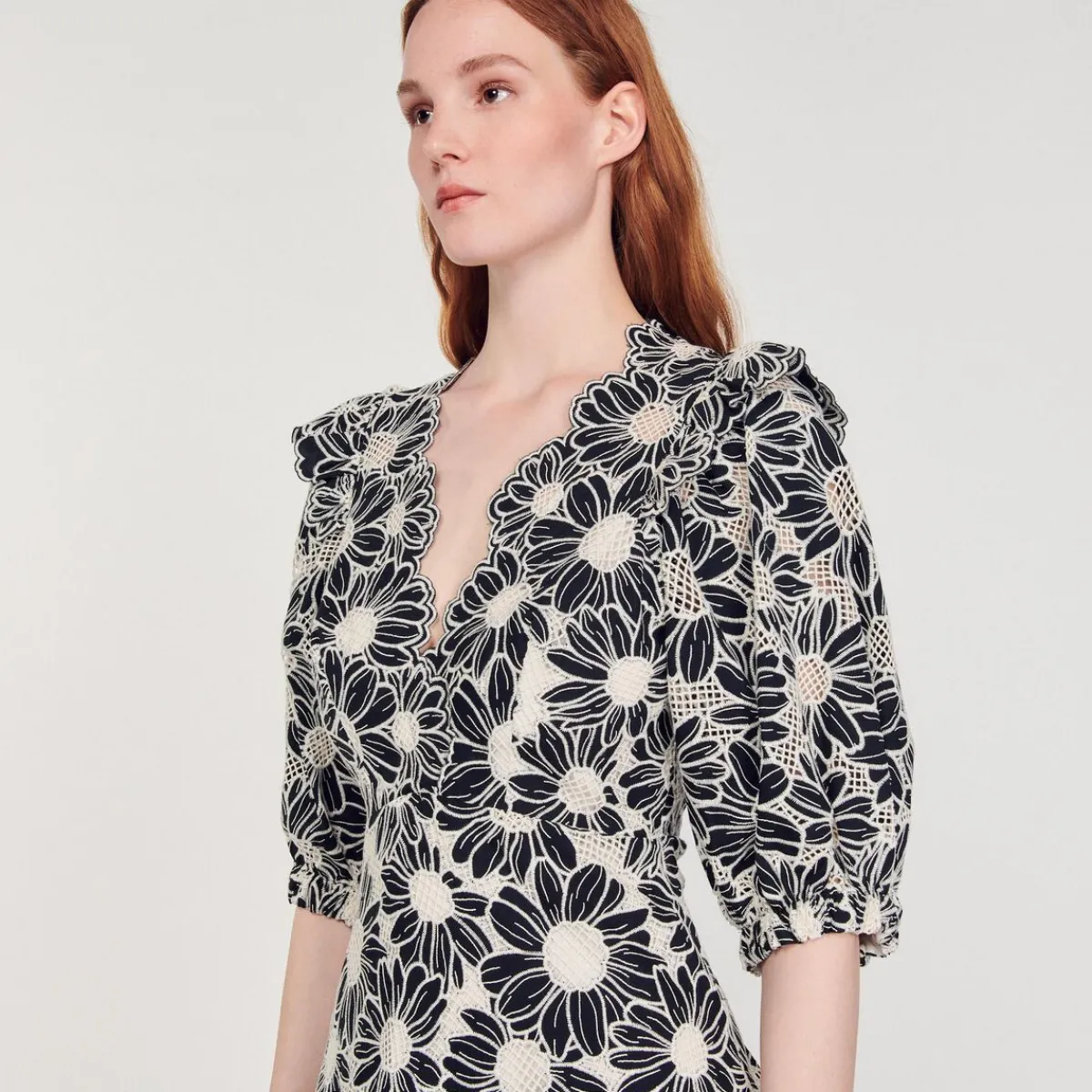 Cheap Short Dress In Embroidered Fabric Women Dresses