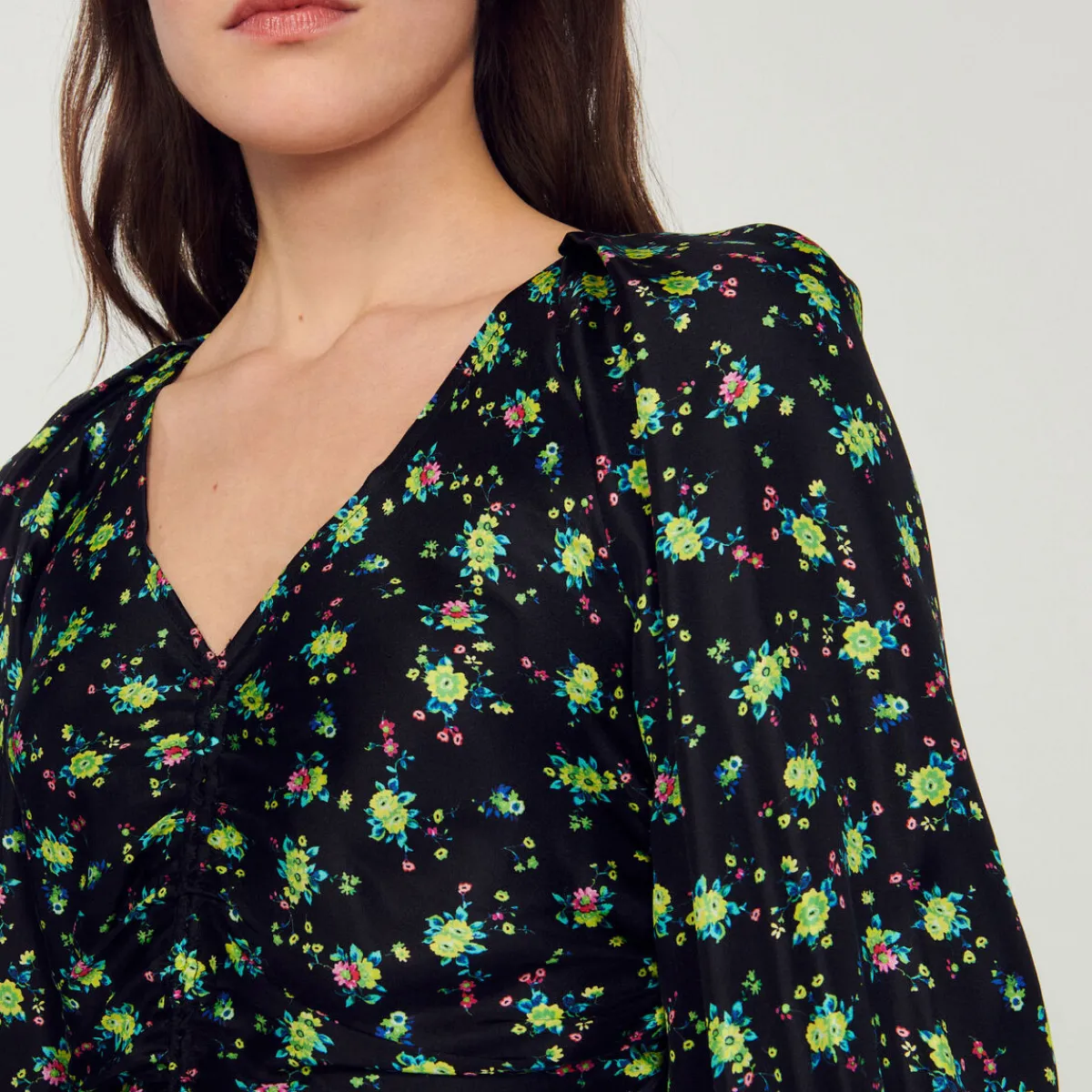 Store Short Gathered Dress With A Floral Print Women Dresses
