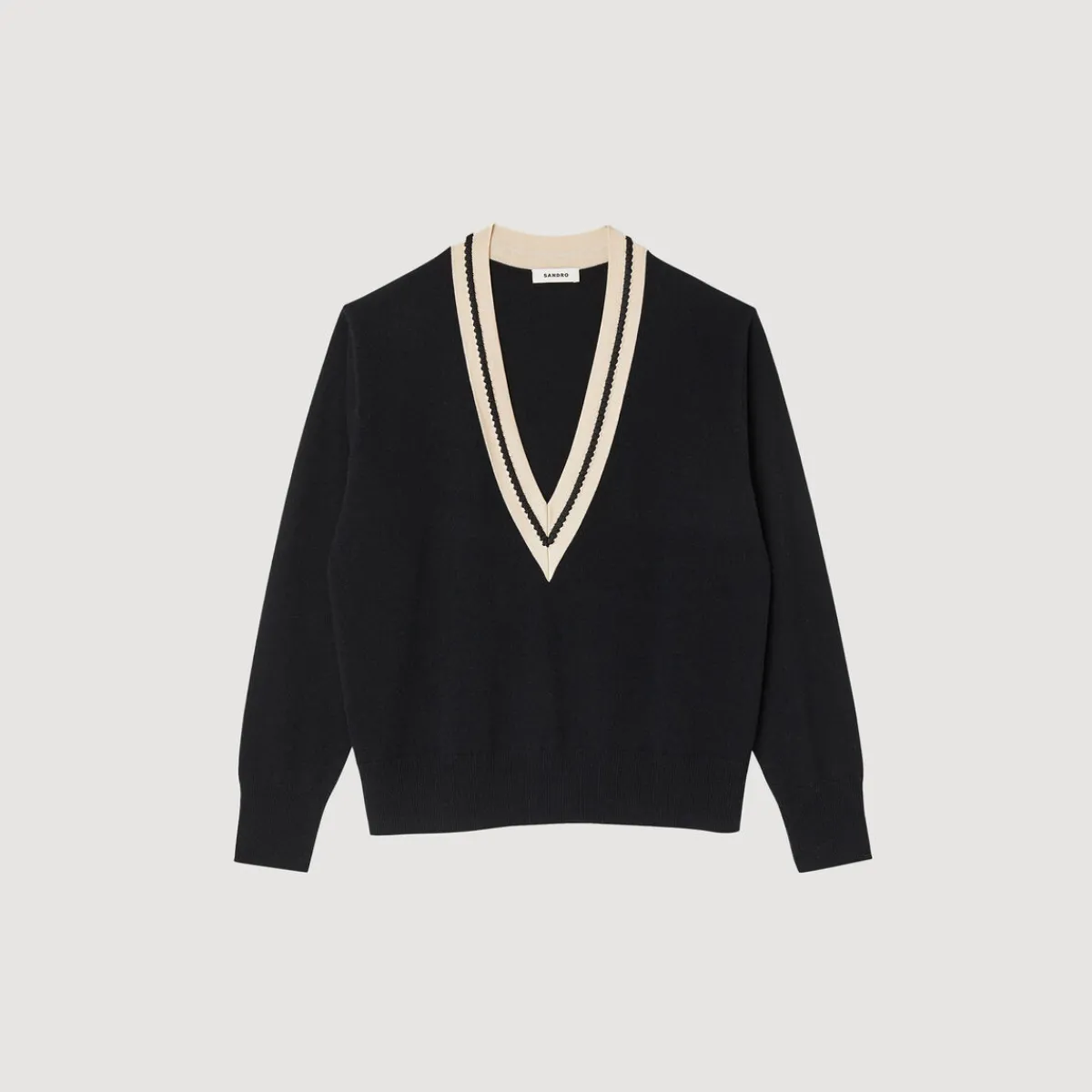 Cheap Sweater With Contrasting V-Neck Women Sweaters & Cardigans